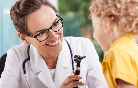 Home Doctor for Ear Infections in Children in Sotogrande